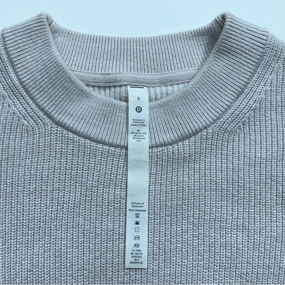 Lululemon Merino Wool Blend Ribbed Crewneck Sweater Womens Size 6 Ivory LW3GKAS - Picture 5 of 13